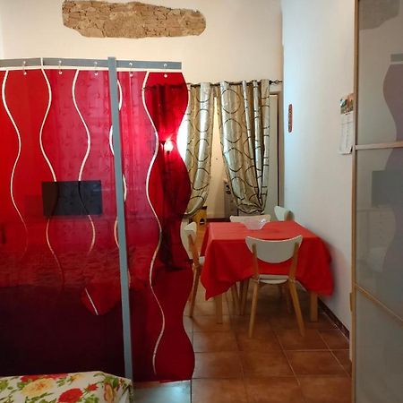 Mini Appartamento Ліворно Екстер'єр фото
