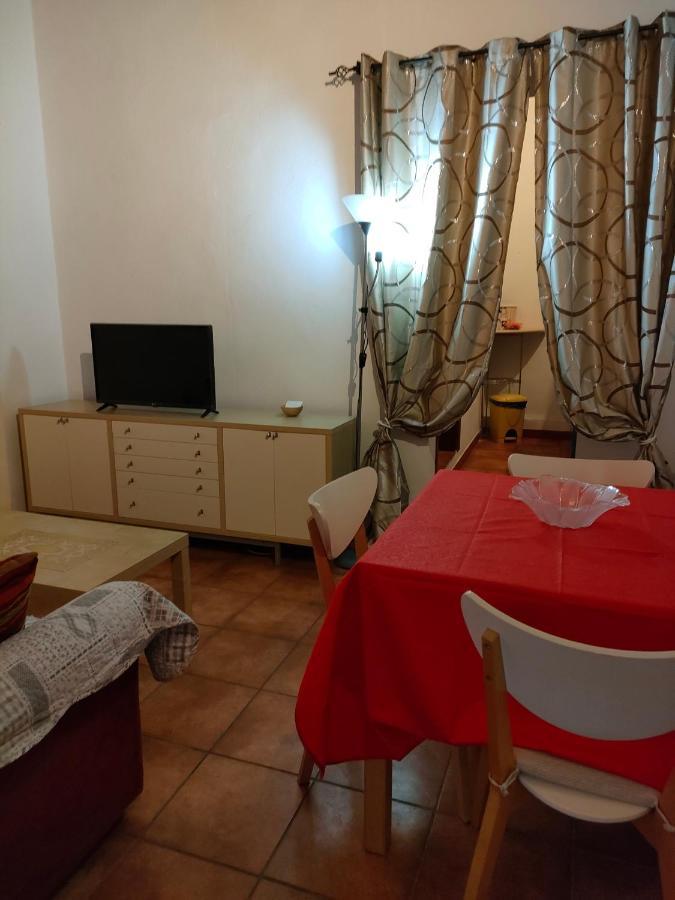 Mini Appartamento Ліворно Екстер'єр фото