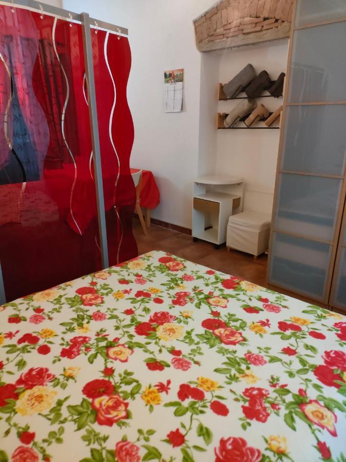 Mini Appartamento Ліворно Екстер'єр фото